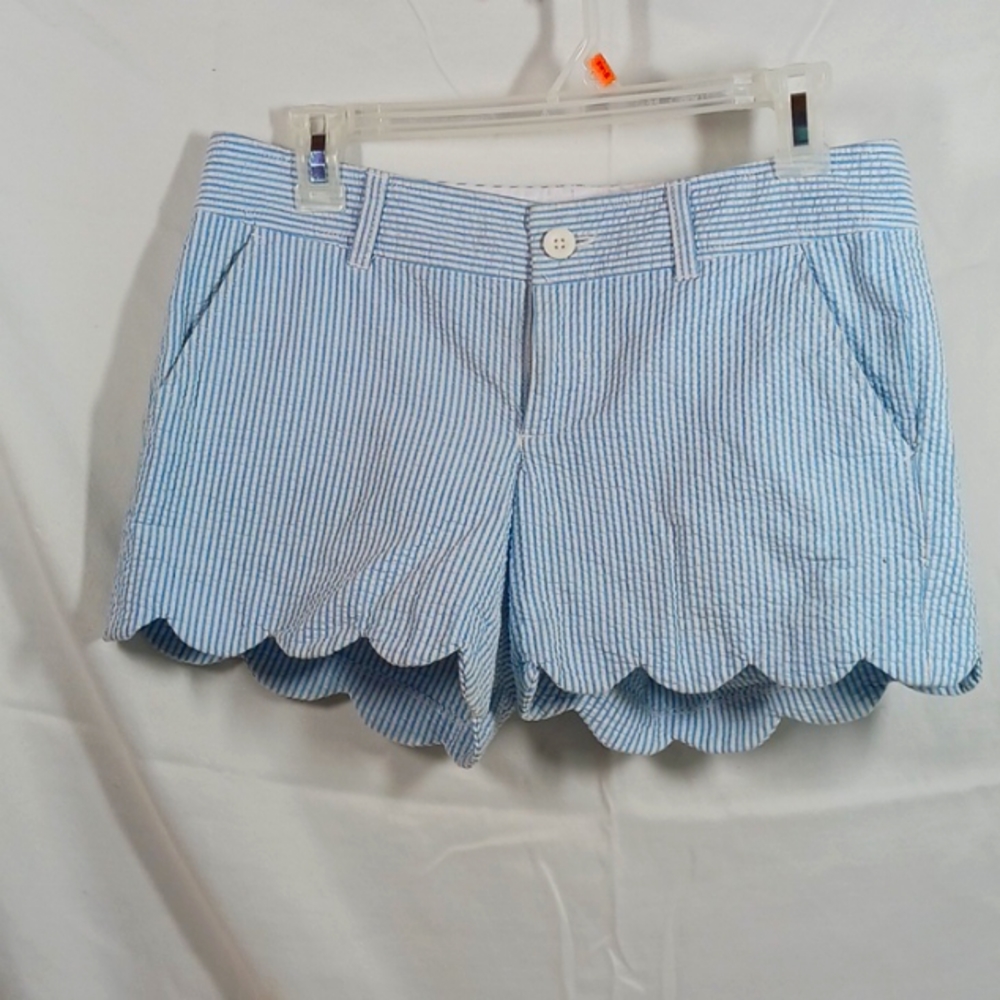 Lilly Pulitzer scallop hem shorts